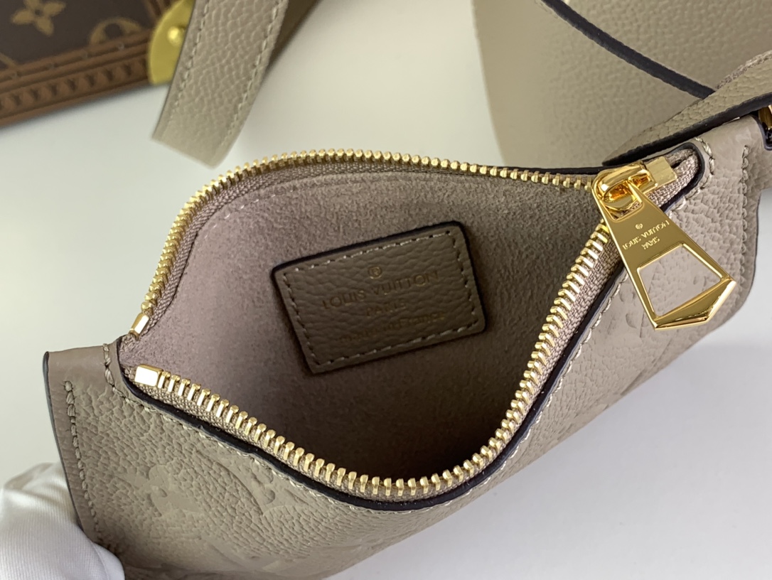 Louis Vuitton Bucket Bags